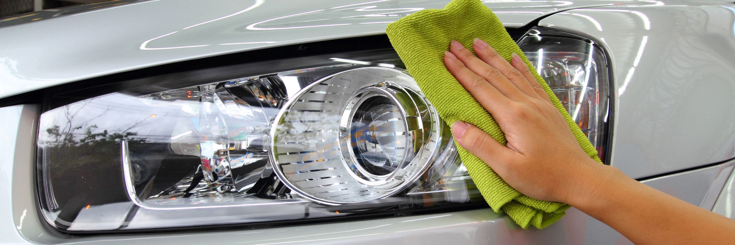 Cómo pulir los faros del coche de forma casera
